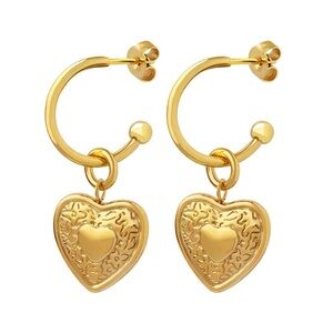 18k Gold plated  heart earrings !Hypoallergenic .
